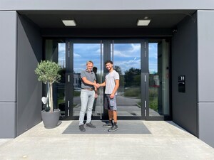 Bestandene Facharbeiterprüfung Ebubekir Akpinar